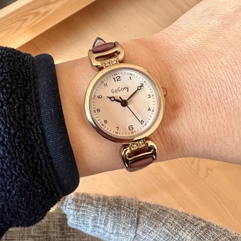 Hot Sale Classic Women's Watch - Luxury Watch Sale recension och pris